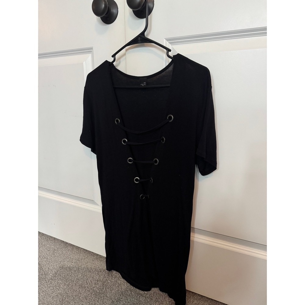 The Edit by Seventeen Black Lace Up Grommet Oversized T-Shirt Women Small